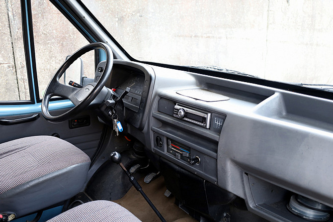 Ford Transit Camper 2.5 TD 52kW Таллин - изображение 5