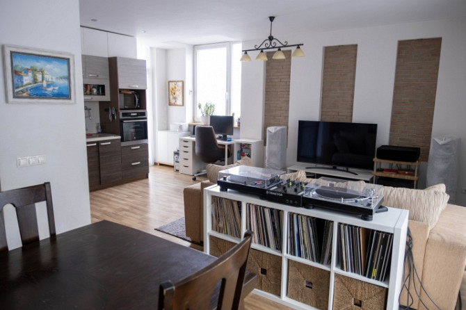 Продаётся 3-комнатная квартира в новом проекте Purvciema Projekts  Уютная, тёплая и Рига - изображение 3