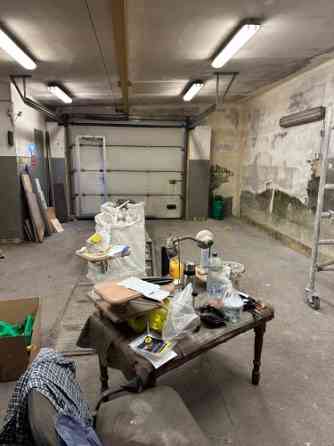 Помещение автосервиса с въездом/подъёмными воротами на Ганибу дамбис. Рига