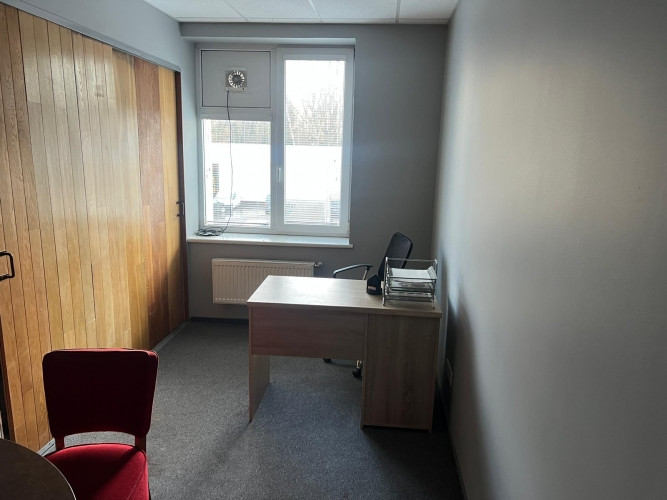 Birojs Ziepniekkalnā pie Vienības gatves.  + 2. stāvs divstāvu ēkā. + Divi kabineti. Wc koplietošana Рига - изображение 4