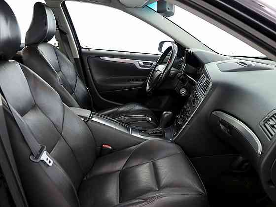 Volvo S60 Summum Facelift ATM 2.4 D5 136kW Tallina