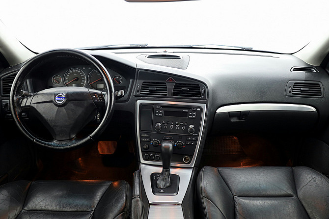 Volvo S60 Summum Facelift ATM 2.4 D5 136kW Tallina - foto 5