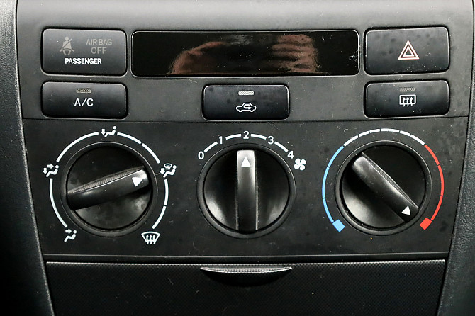 Toyota Corolla Sport Facelift 1.6 81kW Tallina - foto 8