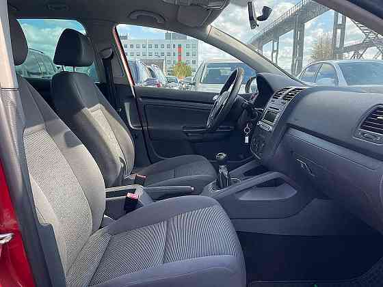 Volkswagen Golf Comfortline 1.4 59kW Tallina