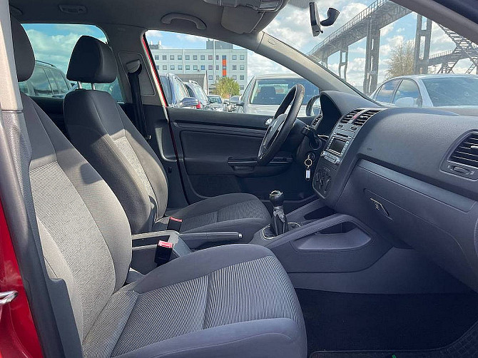 Volkswagen Golf Comfortline 1.4 59kW Tallina - foto 6