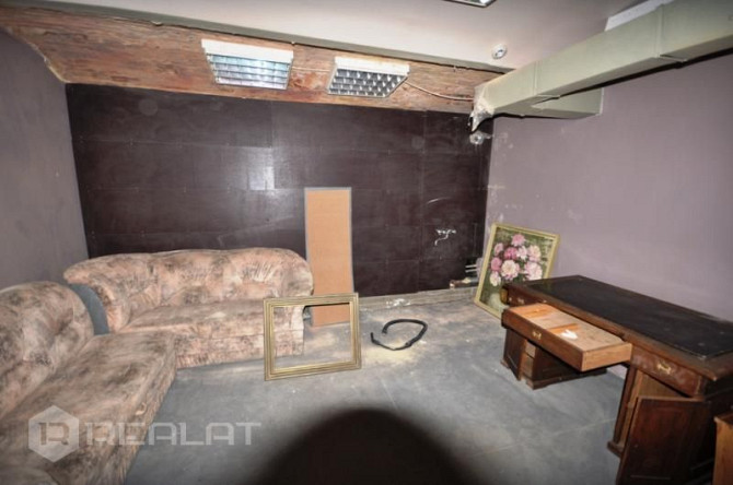 Jaunbūve, vieta automašīnai,  ieeja no pagalma un ielas, ir lifts, logi vērsti mājas abās pusēs, div Рига - изображение 6