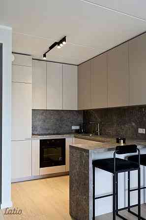 Izīrē pilnībā jaunu, kvalitatīvu 2 istabu dzīvokli projektā Mārpagalmi
Izīrē stilīgu un modernu 2ist Рига