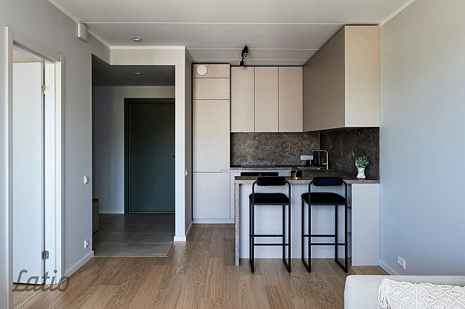 Izīrē pilnībā jaunu, kvalitatīvu 2 istabu dzīvokli projektā Mārpagalmi
Izīrē stilīgu un modernu 2ist Рига - изображение 3