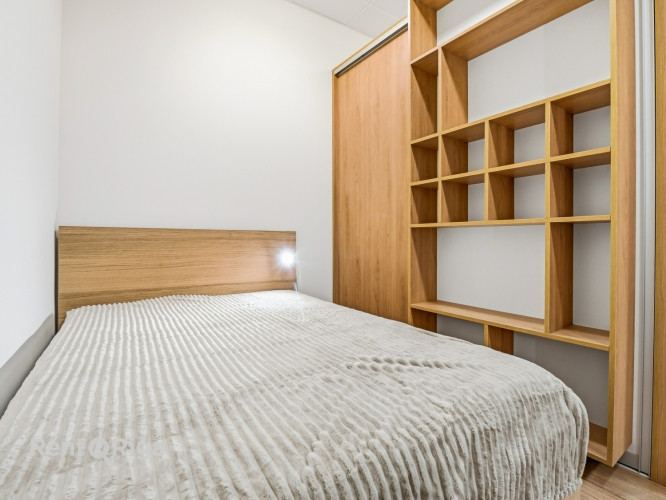 Kompakts, kvalitatīvi izremontēts un gaumīgi iekārtots studio dzīvoklis pašā pilsētas Rīga - foto 16