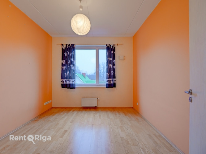 Funkcionāls un mājīgs 3 istabu dzīvoklis pie Anniņmuižas parka  ar mantu glabātuvi Rīga - foto 8