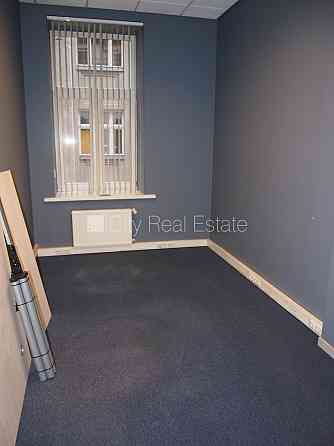 Фасадный дом, реставрированный дом, плата за обслуживание одного квадратного Рига