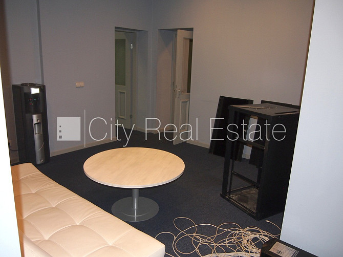 Фасадный дом, реставрированный дом, плата за обслуживание одного квадратного Рига - изображение 13