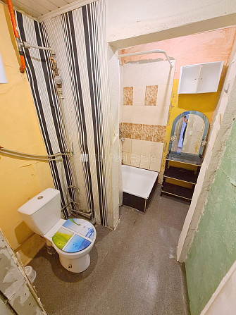 Здание во дворе, закрытый двор, вход со двора, окна выходят во двор, одна Рига - изображение 12