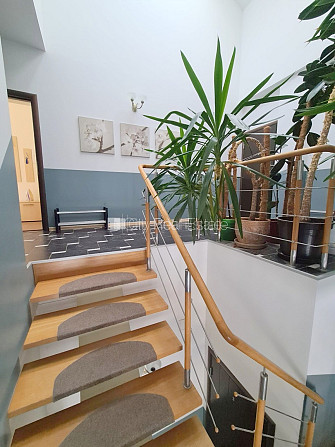 Pagalma ēka, renovēta māja, labiekārtots apzaļumots pagalms, slēgts pagalms, teritorijas Jūrmala - foto 18