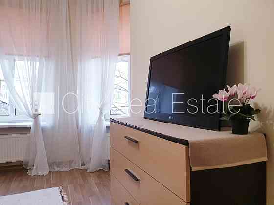 Эта квартира сдается в аренду посуточно (краткосрочная аренда), стоимость аренды Рижский район