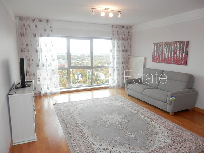 Проект - Panorama Plaza (Панорама Плаза), новостройка, въездные ворота оснащены Рига - изображение 2