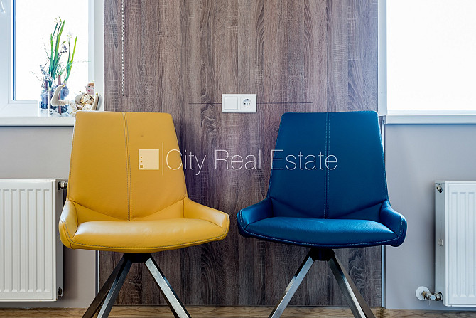 Реновированный дом, благоустроенная озеленённая территория, место для машины, Рига - изображение 9