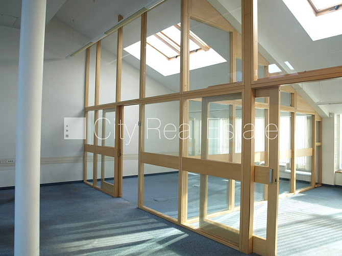 Фасадный дом, плата за обслуживание одного квадратного метра в  месяц 3,3 EUR, Рига - изображение 18