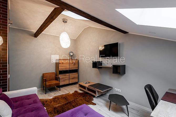 Фасадный дом, реновированный дом, благоустроенная озеленённая территория, место Рига - изображение 7