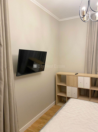 Фасадный дом, реновированный дом, закрытый двор, вход с улицы, лестничная клетка Рига - изображение 3