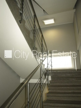 Фасадный дом, плата за обслуживание одного квадратного метра в  месяц 1,25 EUR, Рига - изображение 9