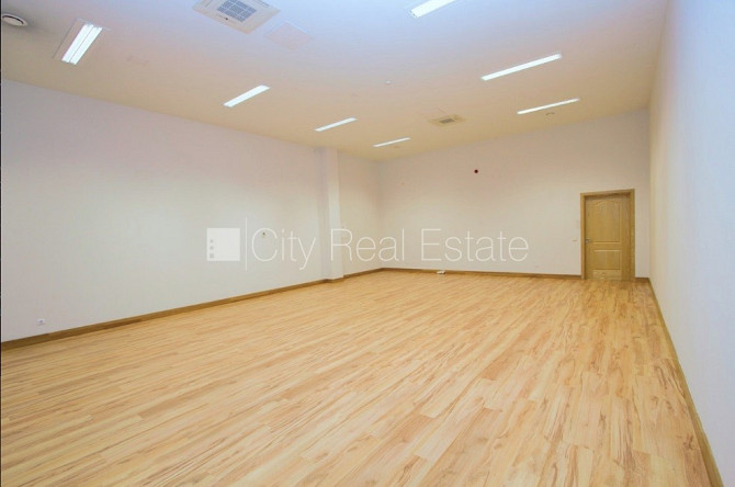 Реновированный дом, плата за обслуживание одного квадратного метра в  месяц 2.85 EUR, Рига - изображение 4