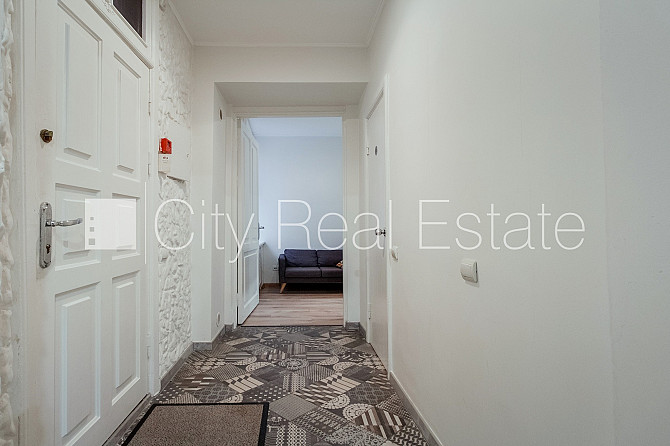 Фасадный дом, реновированный дом, вход с улицы, окна выходят во двор, система Рига - изображение 7