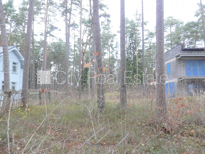 Таунхаус, новостройка, территория обнесена деревянным забором, охраняемая Юрмала - изображение 6