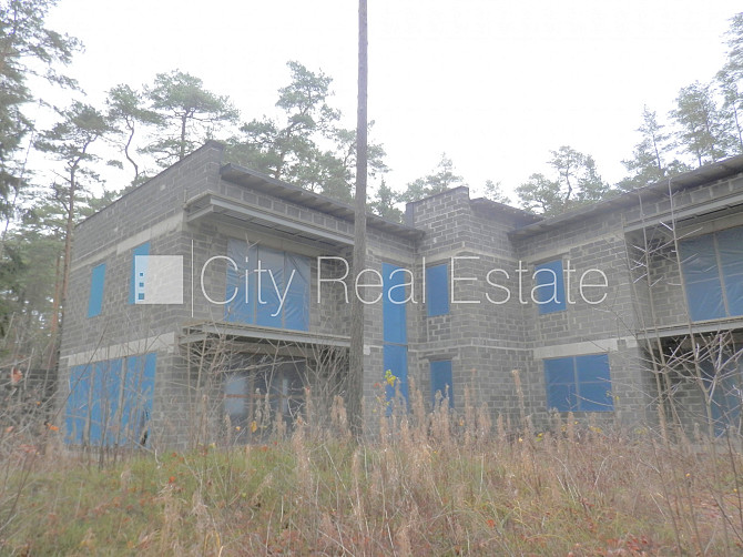 Таунхаус, новостройка, территория обнесена деревянным забором, охраняемая Юрмала - изображение 10