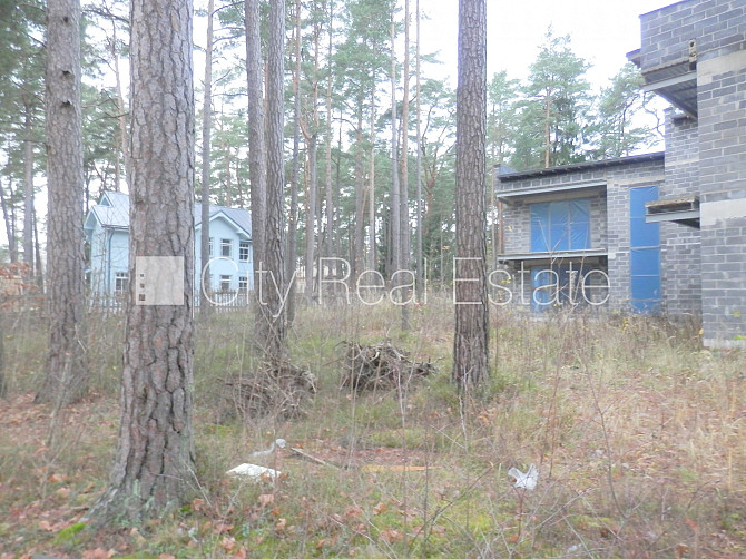 Таунхаус, новостройка, территория обнесена деревянным забором, охраняемая Юрмала - изображение 12