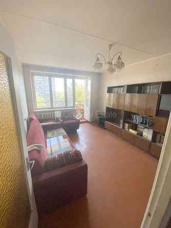 Земля в собственности, фасадный дом, вход со двора, лифт, лестничная клетка после Рига