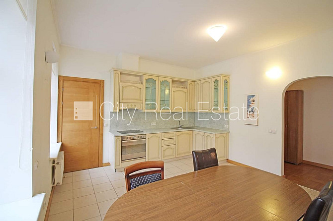 Фасадный дом, реновированный дом, закрытый двор, лифт, лестничная клетка после Рига - изображение 5