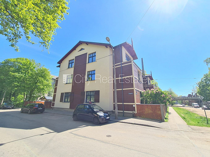 Новостройка, фасадный дом, благоустроенный озеленённый двор, закрытый двор, Рига - изображение 19