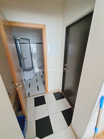 Фасадный дом, реновированный дом, благоустроенный озеленённый двор, закрытый Юрмала - изображение 18