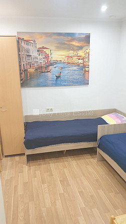 Фасадный дом, реновированный дом, закрытый двор, вход со двора, полуподвал, Рига - изображение 17