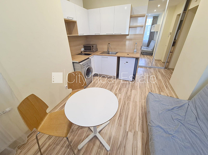 Здание во дворе, реновированный дом, закрытый двор, возможность аренды парковки, Рига - изображение 10