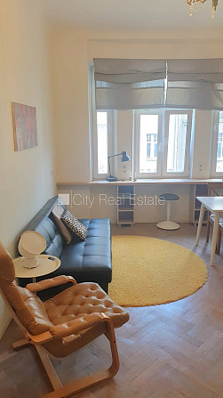 Фасадный дом, реновированный дом, вход с улицы, лифт, лестничная клетка после Рига - изображение 4