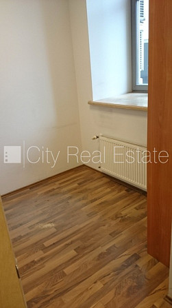 Fasādes māja, renovēta māja, viena kvadrātmetra apsaimniekošanas maksa mēnesī  1.95 EUR, Rīga - foto 3