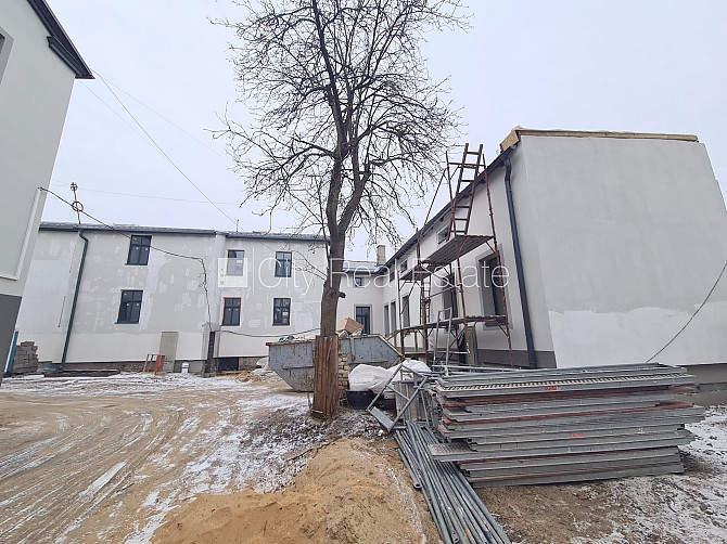 Земля в собственности, здание во дворе, фасадный дом, реновированный дом, Рига - изображение 17