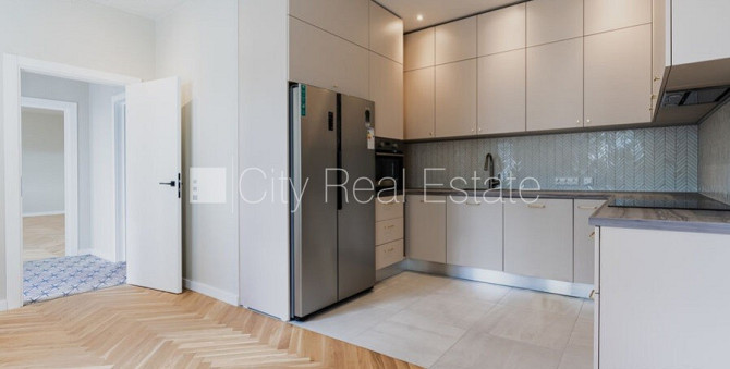 Земля в собственности, здание во дворе, фасадный дом, реновированный дом, Рига - изображение 11