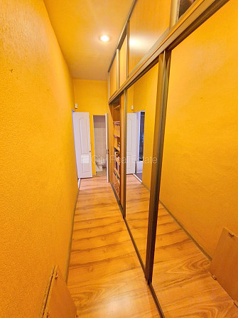 Zeme īpašumā, pagalma ēka, renovēta māja, slēgts pagalms, ieeja no ielas un pagalma, kāpņu Rīga - foto 13