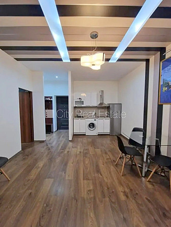 Проект - Aleksandra Čaka 33 (Александра Чака 33), здание во дворе, реновированный дом, Рига - изображение 2