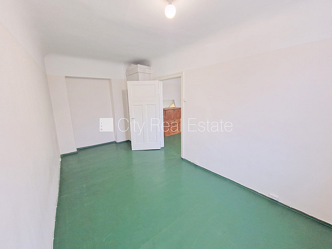 Дом во дворе, реновированный дом, закрытая территория, вход со двора, лестничная Рига - изображение 3