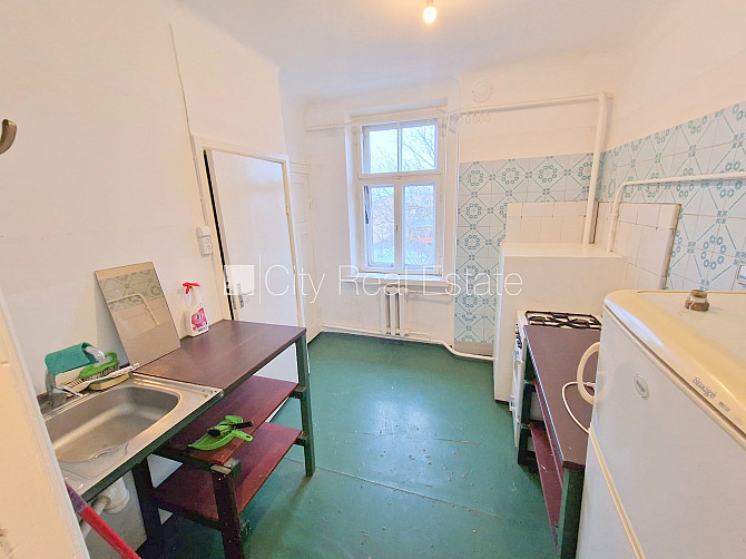 Дом во дворе, реновированный дом, закрытая территория, вход со двора, лестничная Рига - изображение 11