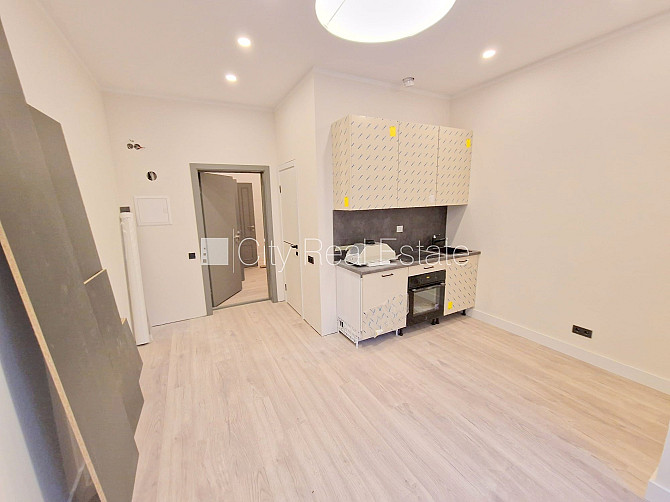 Проект - Matīsa 38 (Матиса 38), фасадный дом, реновированный дом, закрытый двор, вход с Рига - изображение 1