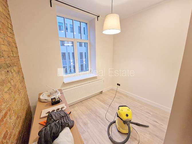 Проект - Matīsa 38 (Матиса 38), фасадный дом, реновированный дом, закрытый двор, вход с Рига - изображение 2