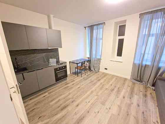 Проект - Matīsa 38 (Матиса 38), здание во дворе, реновированный дом, закрытый двор, вход Рига