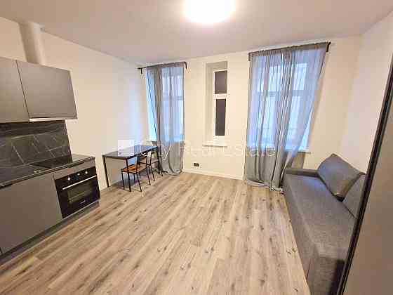 Проект - Matīsa 38 (Матиса 38), здание во дворе, реновированный дом, закрытый двор, вход Рига