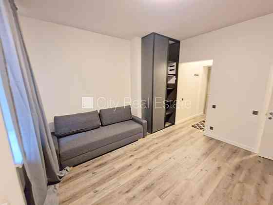 Проект - Matīsa 38 (Матиса 38), здание во дворе, реновированный дом, закрытый двор, вход Рига