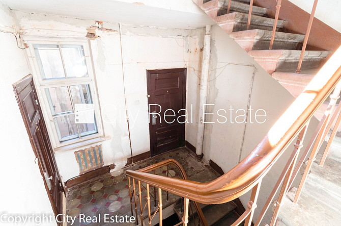 Фасадный дом, окна выходят на улицу, количество спален 1 шт., одна изолированная Рига - изображение 13